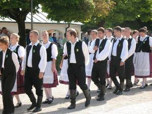 csm_IMG_4604_Trachtengruppe_aus_Sanktanna_Rumaenien_a92038b032